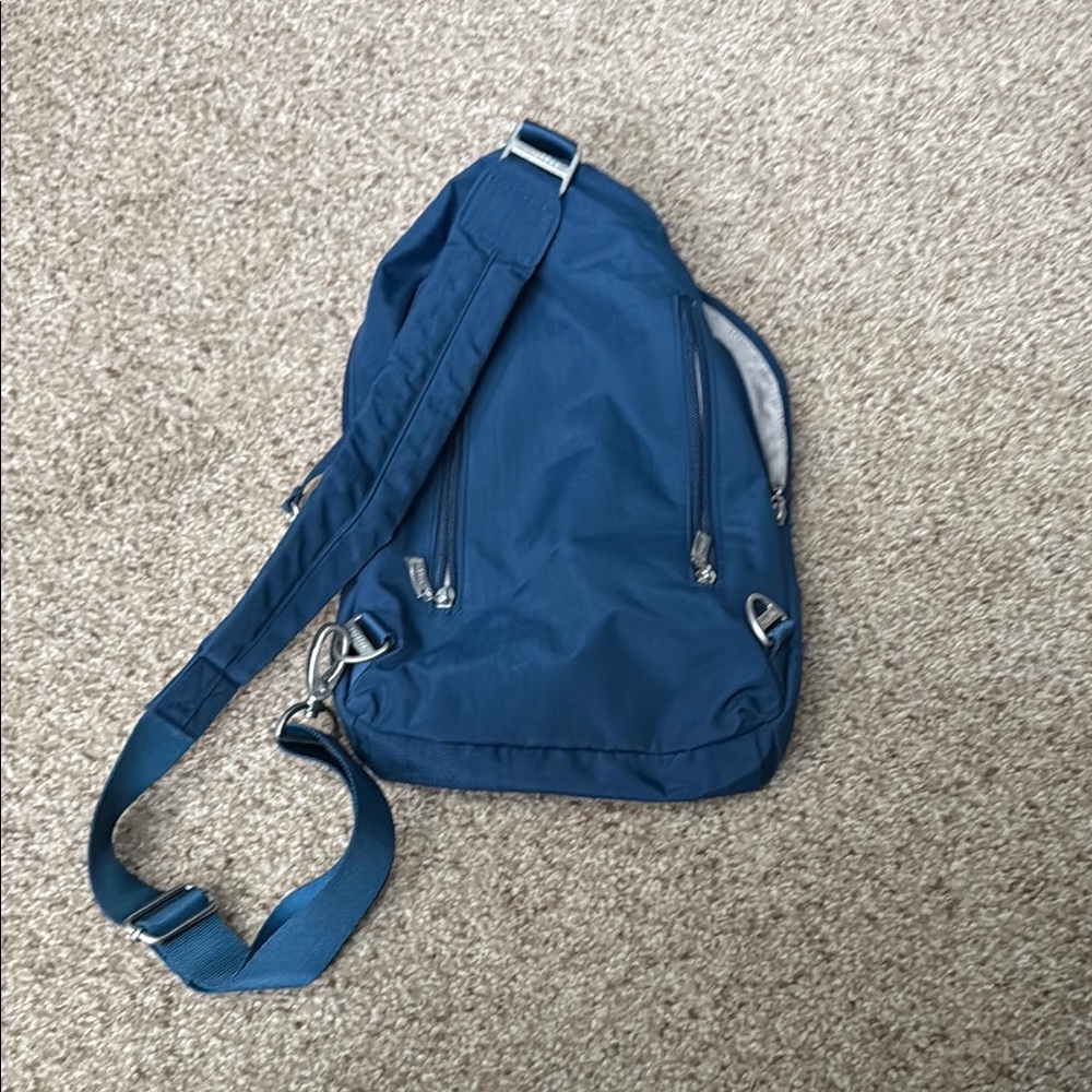 Baggallini Blue Medium Backpack With Durable Fabr… - image 2